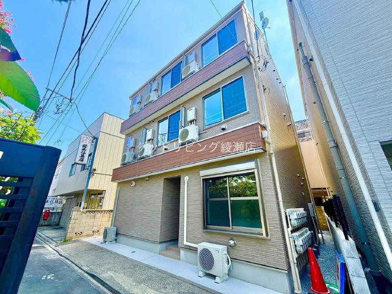 建物外観　2025.08.31