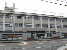 中学校　飾磨西中学校（中学校）まで1139m