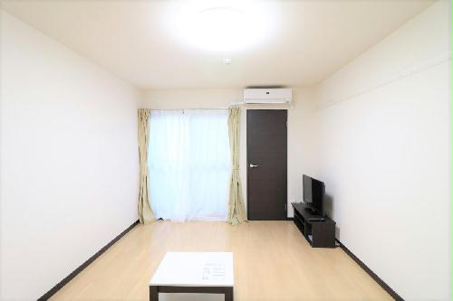 居室・リビング　当社人気のレオネクスト！モダンな色合いが好きな方へおススメ