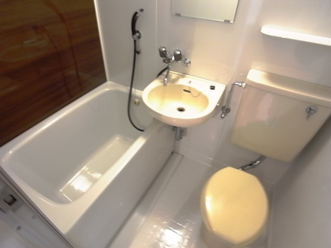 バス・シャワールーム