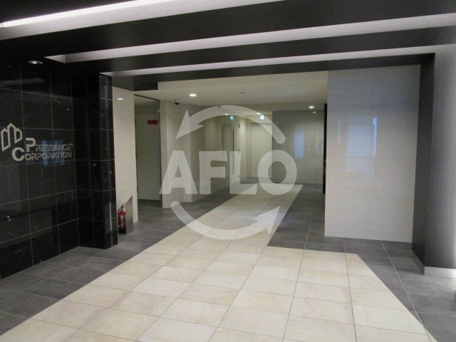 エントランス　プレサンス堺筋本町駅　エントランス