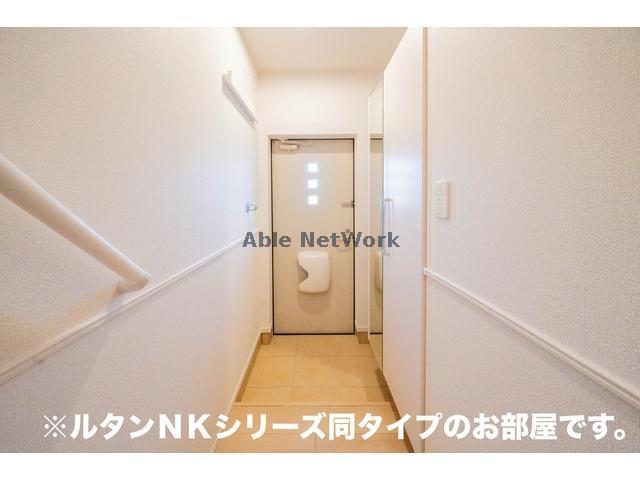 玄関　同型モデル