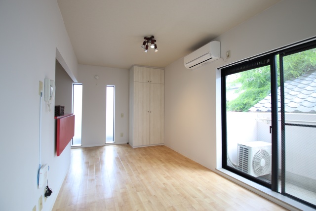 居室・リビング　※別室の参考写真の為、現況優先です。