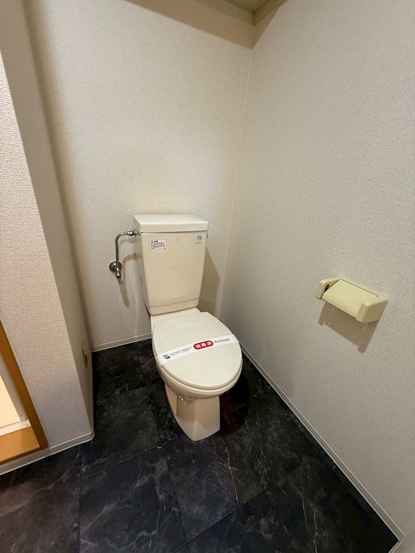 トイレ　※別部屋参照