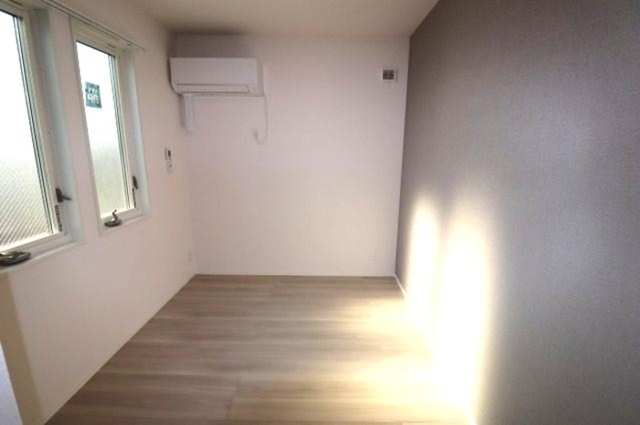 その他部屋・スペース　洋室４．５帖？