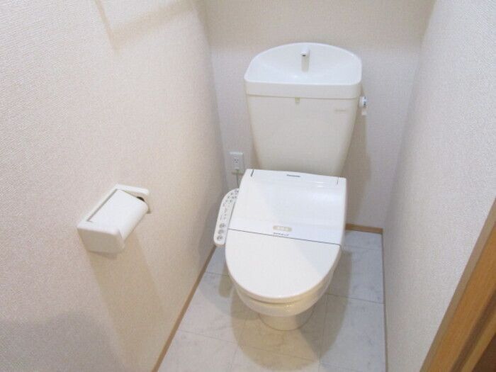 ヴェルドミール Aのトイレ写真