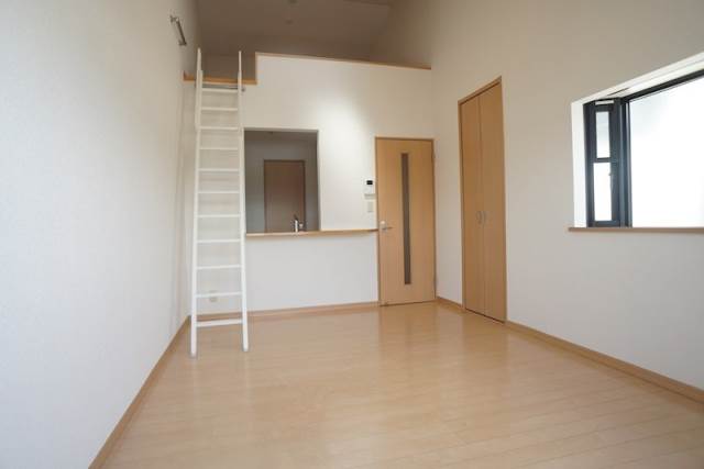 居室・リビング　別号室