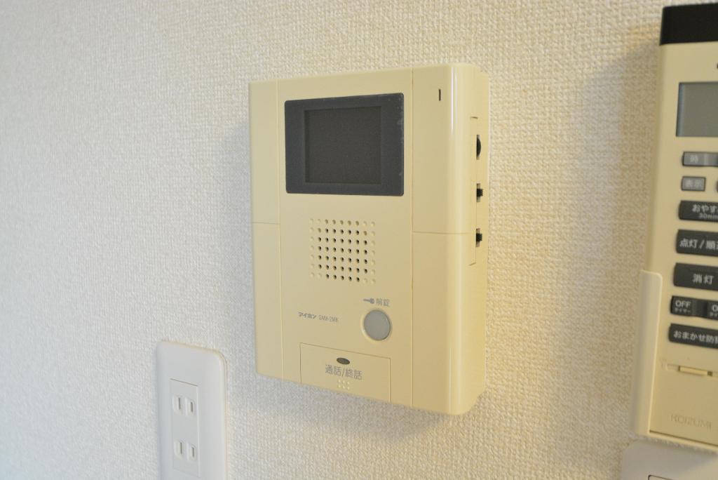 セキュリティ　カメラ付インターホン