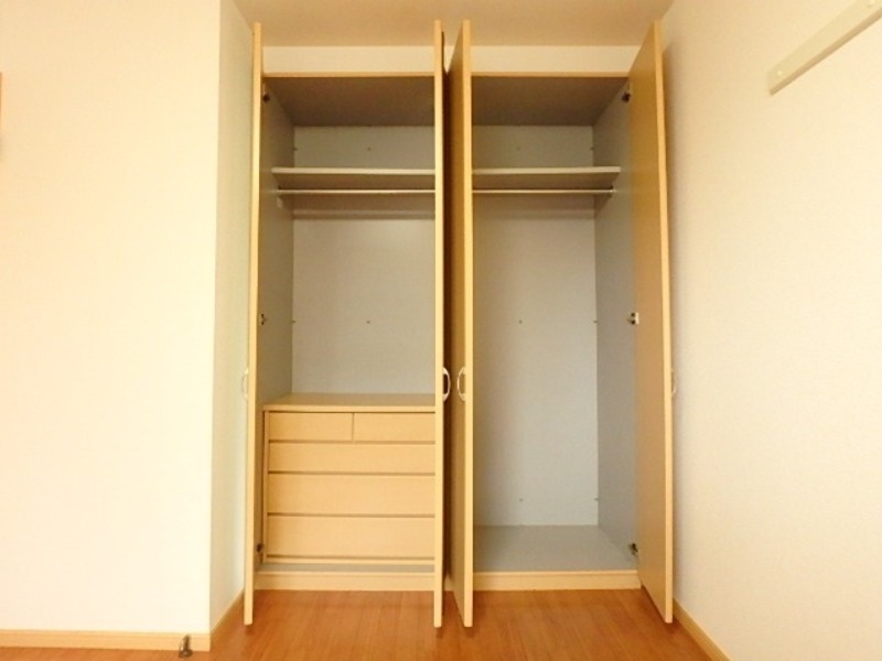 収納　図面と現状に相違がある場合には現状を優先