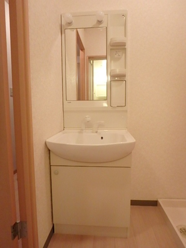 洗面設備　図面と現状に相違がある場合には現状を優先