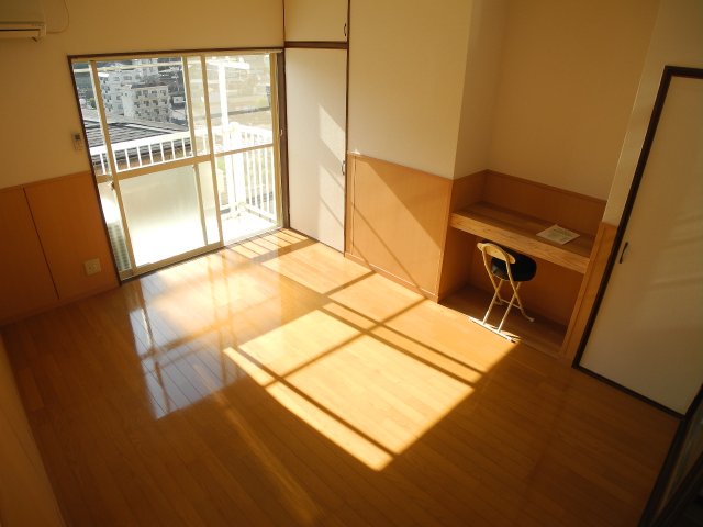 居室・リビング　※別号室の参考写真です※