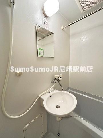 洗面設備　忙しい朝には欠かせない洗面所です