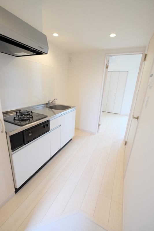 キッチン　同シリーズ物件のモデルルームになります※現況優先