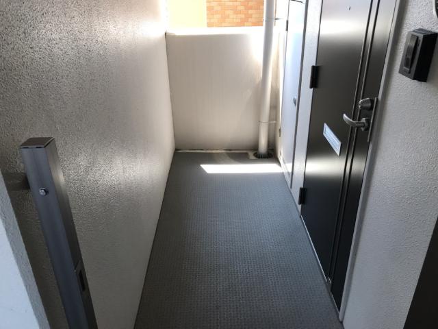 玄関　玄関