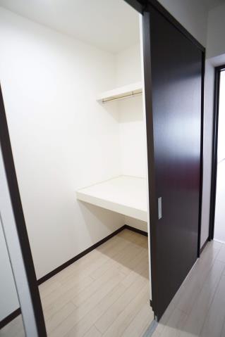 レモンバーム_内装_4