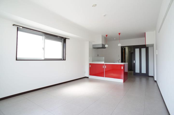 レモンバーム_内装_0