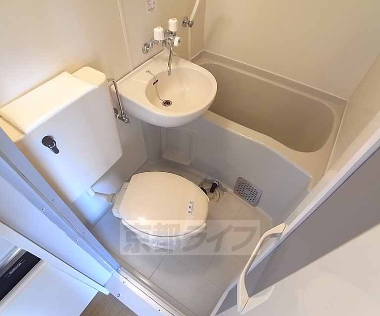 バス・シャワールーム　お掃除のし易い水廻り