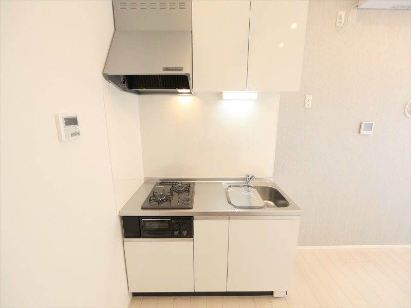 キッチン　システムキッチン（ガス2口コンロ付）