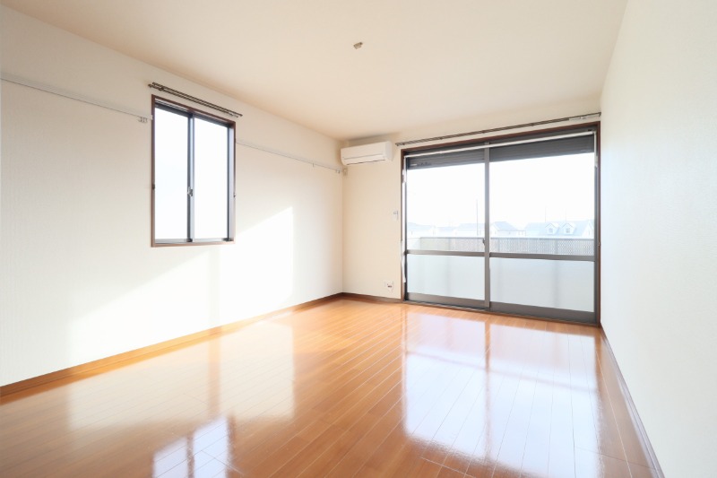 居室・リビング　図面と現状に相違がある場合には現状を優先