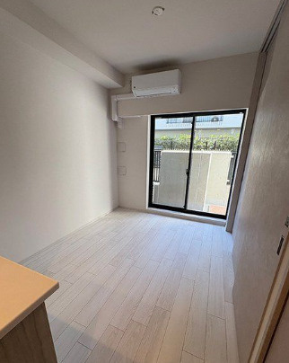 居室・リビング　※別部屋参考写真