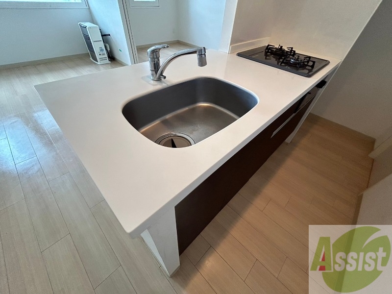 キッチン　キッチンはスペースも広々していて使いやすそうですよ！