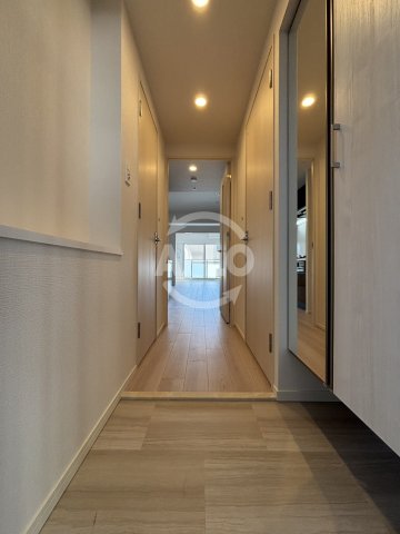 玄関　スプランディッド上本町WESTII　玄関