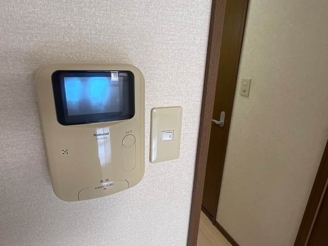 セキュリティ　カメラ付インターホン