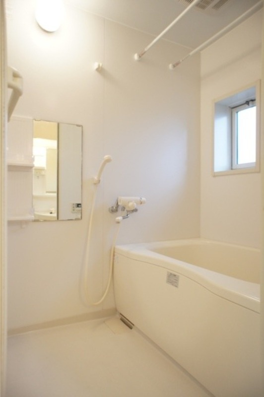 バス・シャワールーム　図面と現状に相違がある場合には現状を優先