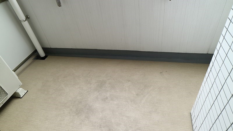 バルコニー　※別号室の参考写真です。