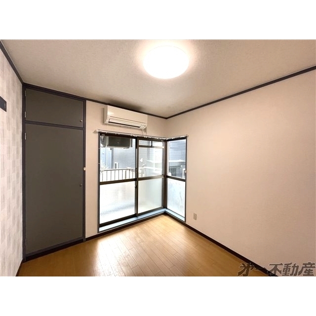 建物外観　洋室