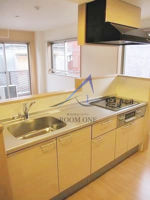 キッチン　キッチンです。