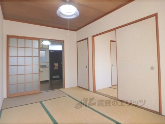 居室・リビング　和室