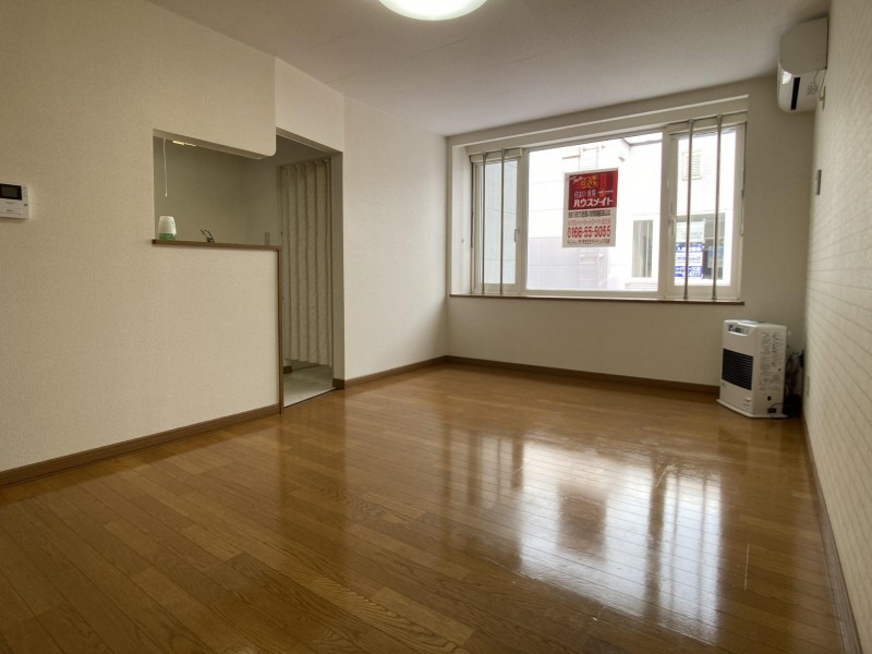 居室・リビング　リビング１