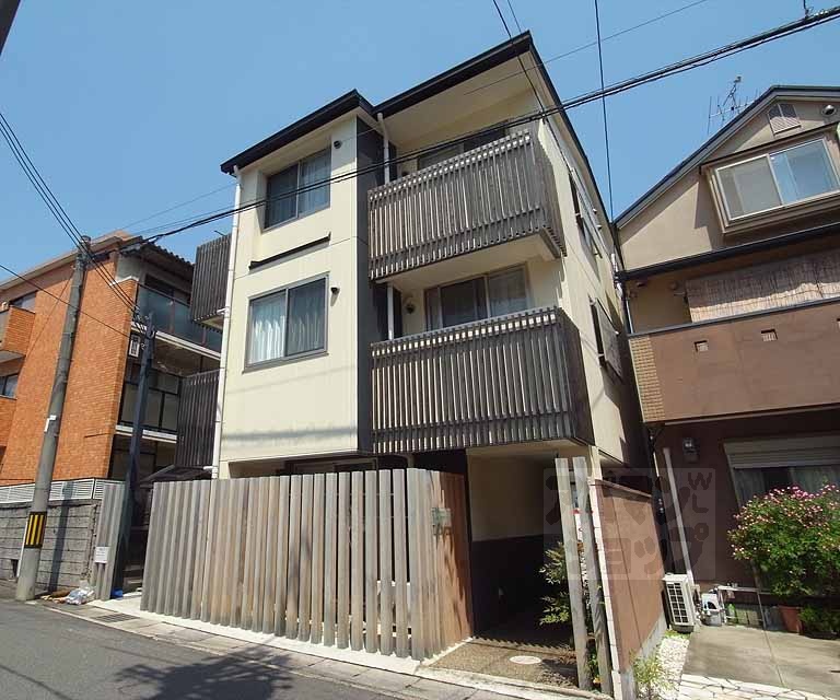 建物外観　衣笠エリアのお部屋探しはアパマンショップ北大路店へ！