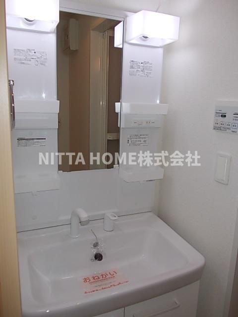 洗面設備　独立洗髪洗面台を設置済みです◇