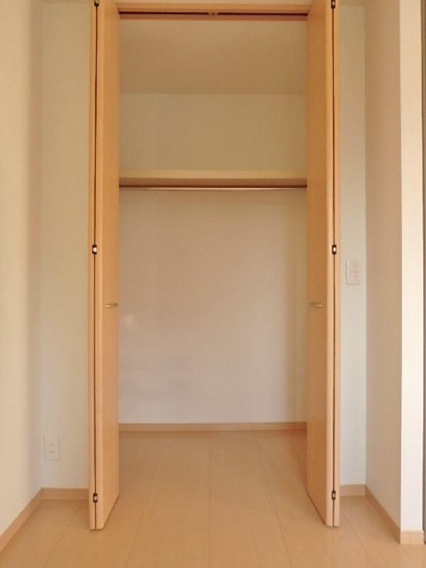 収納　図面と現状に相違がある場合には現状を優先