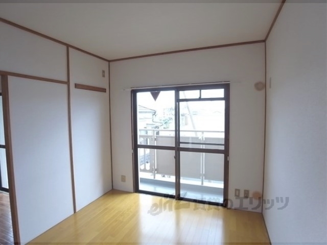 居室・リビング　居室