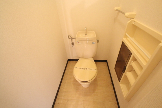 トイレ　※別部屋の写真です