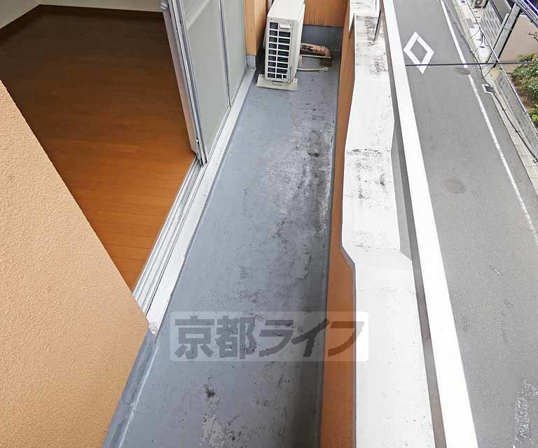 バルコニー　バルコニです。