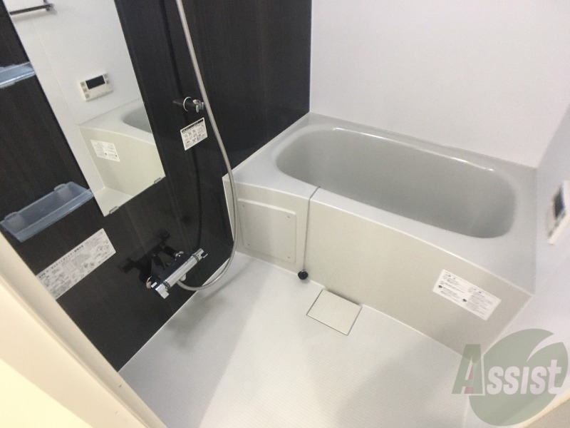 バス・シャワールーム　お風呂です。ゆっくりお風呂につかるのも体に良いですね～