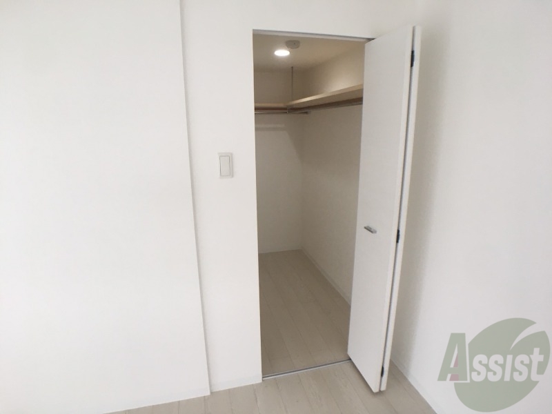 収納　寝室のクローゼットにもたくさん収納出来ますね！