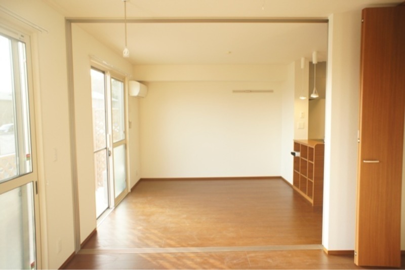 居室・リビング　図面と現状に相違がある場合には現状を優先