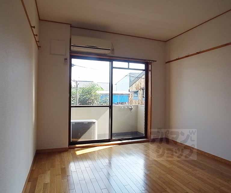 居室・リビング　洋室