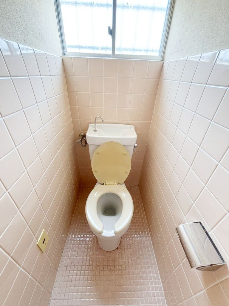 トイレ　トイレ