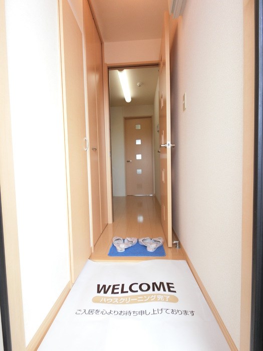 玄関　シューズボックス付き玄関