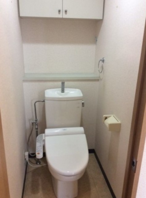 トイレ　トイレ