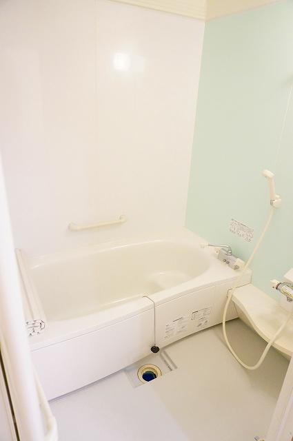 バス・シャワールーム　浴室