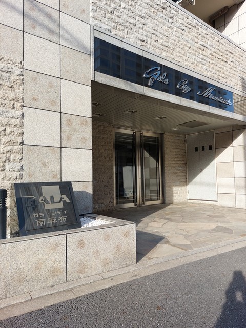 エントランス　ゆとりのあるエントランスです