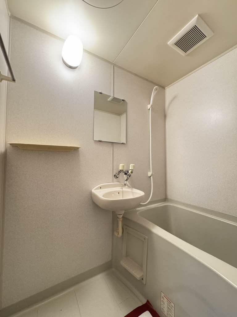 バス・シャワールーム　浴室