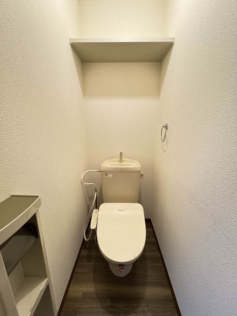 トイレ　トイレ